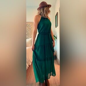 Elegant Green Sleeveless Dress